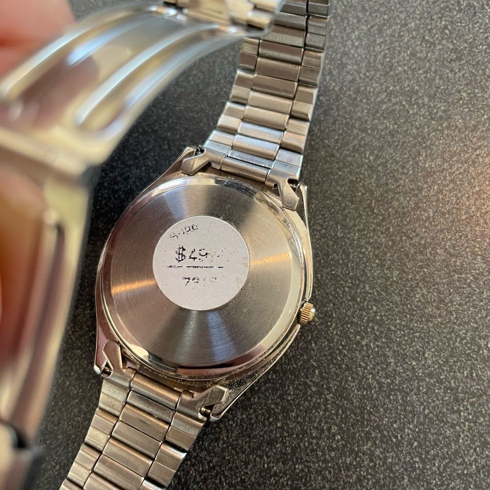 Signet Quartz Water Resistant Watch - Picture 3 of 7